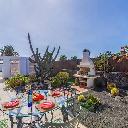 Villa Castillo Del Aguila By Villa Plus Playa Blanca  Eksteriør billede